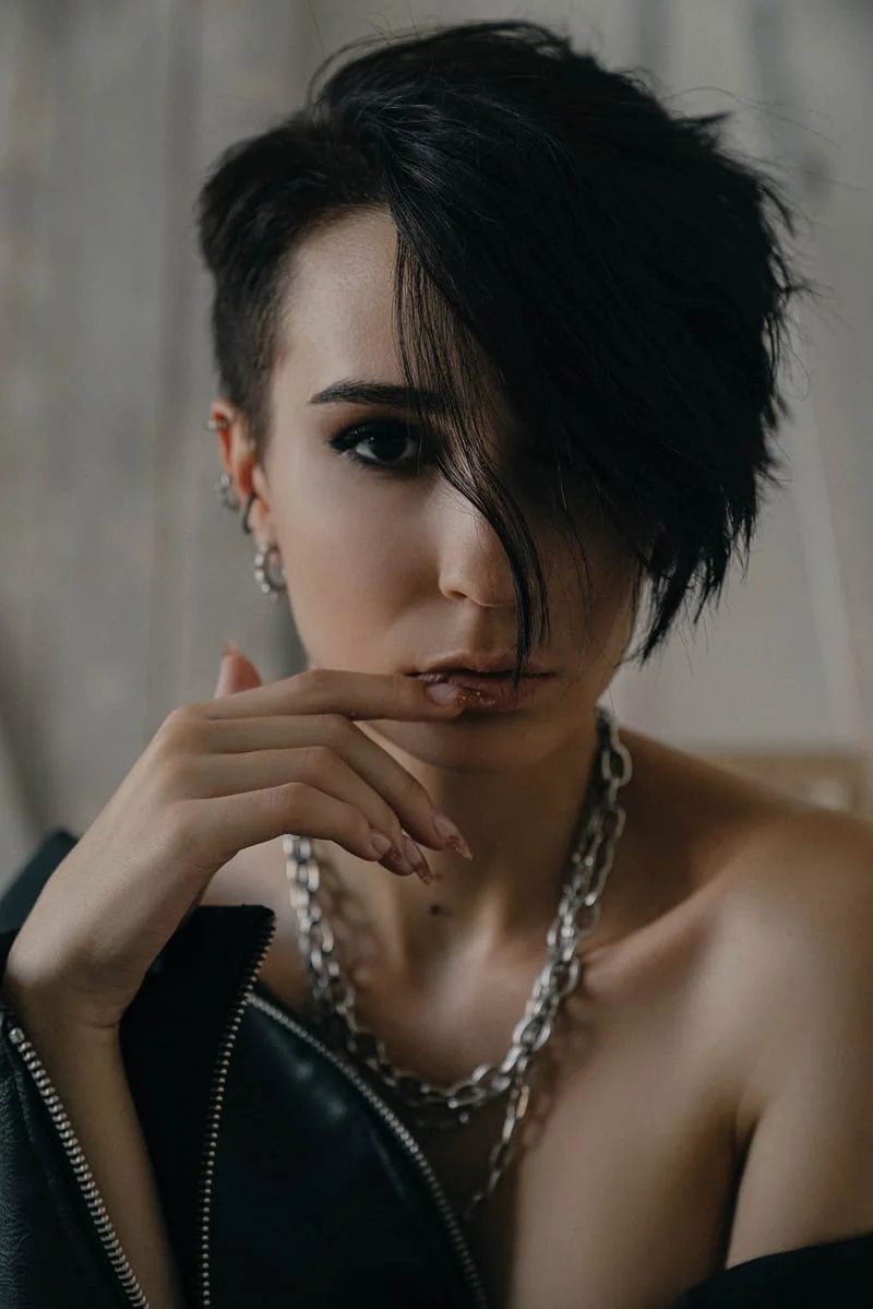 Best short hairstyle for women — gallery inspiration