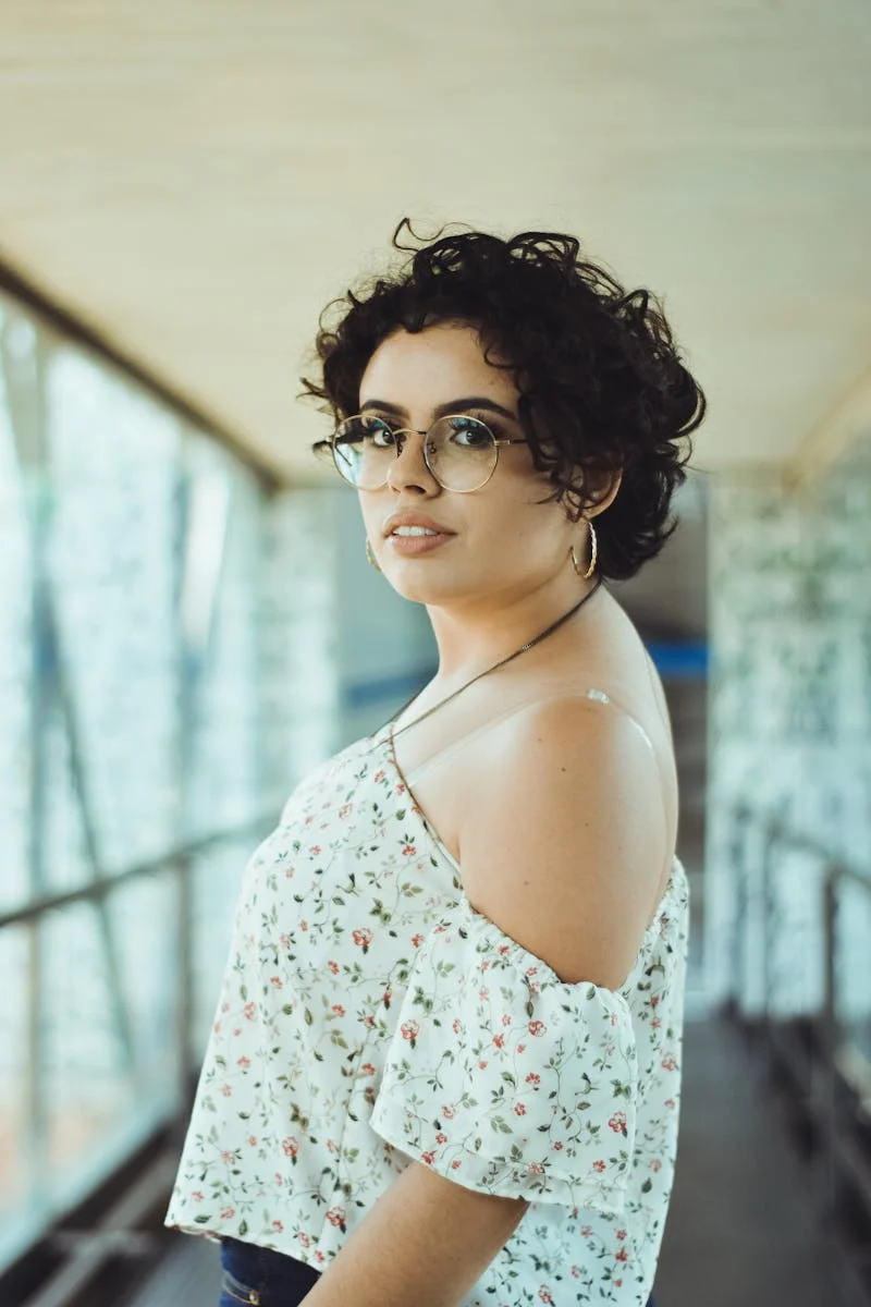 Short natural hairstyle for women — celebrating natural texture