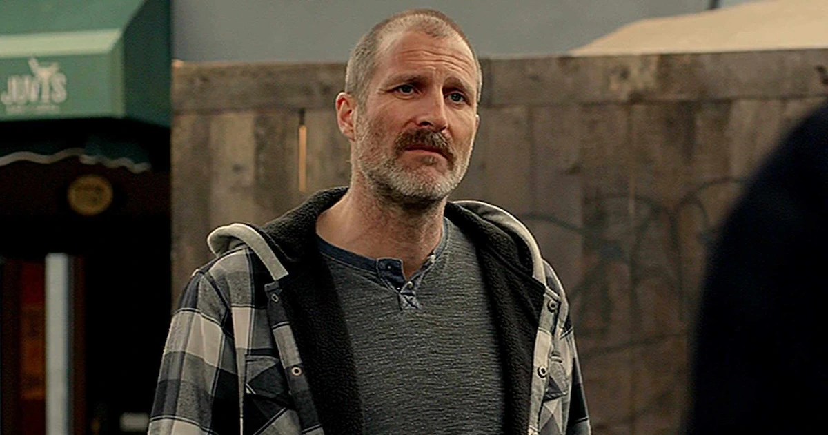 Stewart McLean Virgin River Season 7 actor photos